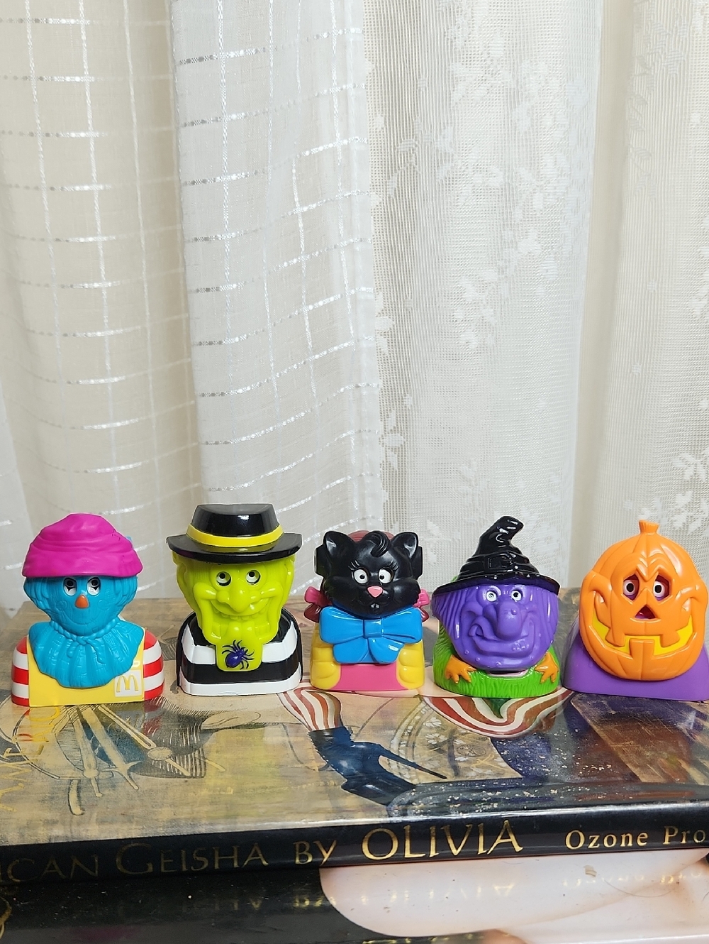 SET 5 McDonald's Collectable 1998 HAUNTED HALLOWEEN CANDY Nerds HOLDER Toy